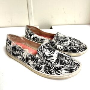 ROXY Minnow Slip-On Shoes black palm leaves comfort women’s size 9